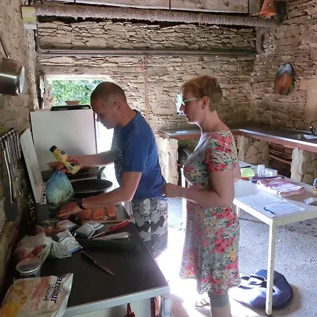 Konukevi Domaine La Libaudie *