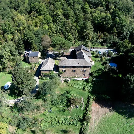 Konukevi Domaine La Libaudie La Bastide-Solages